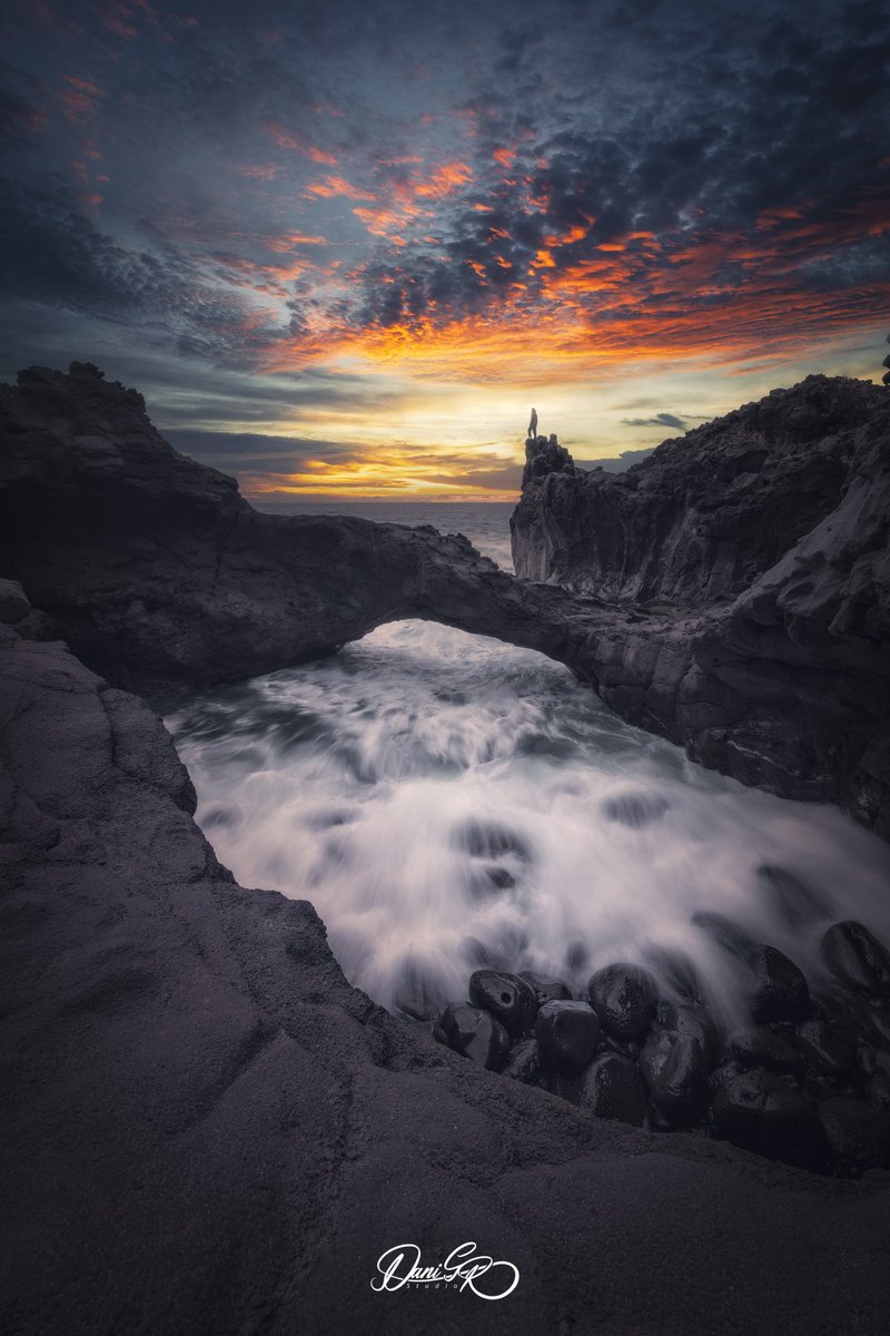Lates sunset
#tenerife #sunset #landscapephotography