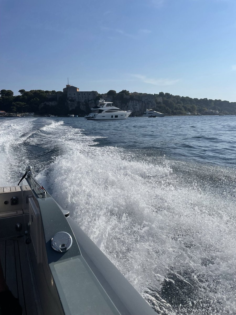 GroupSealand's tweet photo. Our experienced and qualified #Maritime Security Teams can provide comprehensive maritime security assessments for land excursions - identifying any potential #threats, vulnerabilities, and #risks, as well as providing executive #protection. #europe #africa #MiddleEast https://t.co/VVxCgDwMRt