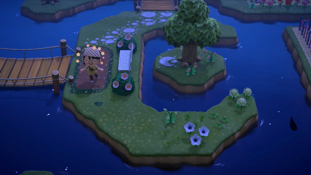 it do be moon lake decoration time