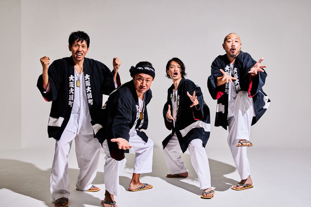 OsakaSemba's tweet photo. ✨スペシャルゲスト決定✨
/
ET-KING(@ET_KING_STAFF )
\
1999年に結成し、2006年にメジャー・デビュー🎤
「歌は手紙。」ET-KINGからみんなにあてた手紙をメロディーに乗せ多くの人へ届けている🎁✉️
#船場コレクション
#sembacollection
#せんこれ2023
#北御堂
#ETKING https://t.co/6voYQaE0Ka