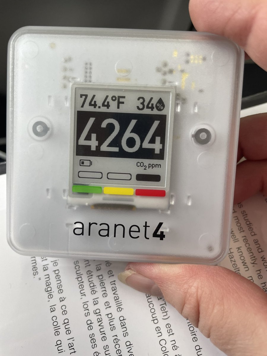 CO2 concentration, in parts per million, while boarding my <a href="/AlaskaAir/">Alaska Airlines</a> flight today. Any number over 1000 ppm is NOT good. What will airlines do to improve ventilation safety for their passengers while embarking/disembarking? #publichealth #MedTwitter #CovidIsntOver