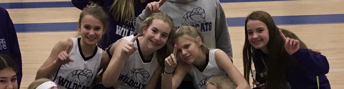 Thanks for capturing these Senior ladies one last time <a href="/CheapSeatsPhoto/">Cheap Seats Photo</a> .  These three (and Bailey) have been together a long time.  Very proud of them all.  <a href="/MeganMcCune20/">Megan McCune</a>
