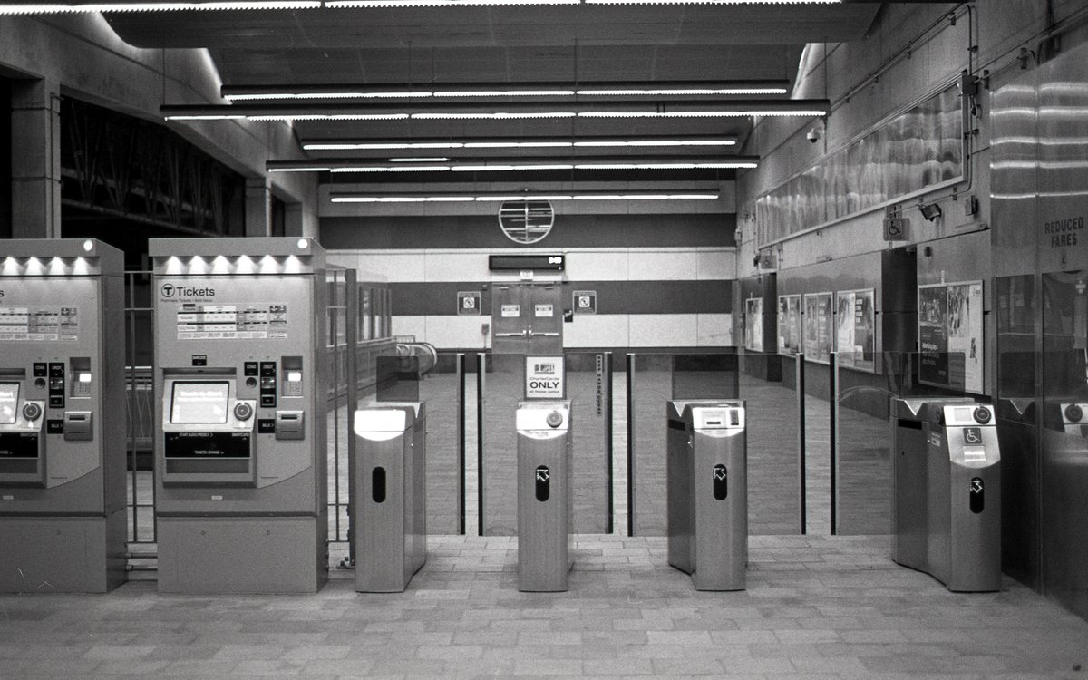Flaming_Spork's tweet photo. empty MBTA spaces

🎞️: Kodak TMAX 400 https://t.co/6GOyulYHiS