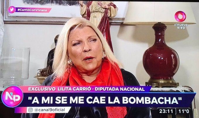 como q mano en el corazón chicas aprendan a usar el formato, yo lo veo y soy esta