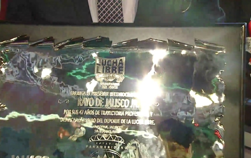 El Rayo de Jalisco Jr es homenajeado en #LuchaLibreWorldCup