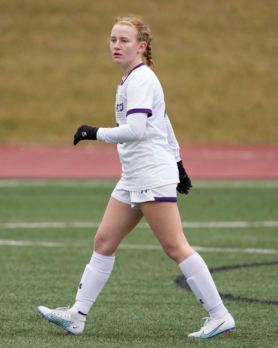 SoccerAvon's tweet photo. Eagles supporting Eagles! From teammates to opponents, and past &amp; present EAGLES. We always support one another!! Great spring game on Friday, with Akron vs Ashland.  Once an 🦅, always an 🦅!  💜💛⚽️
@avoneagles @averyrosso @AbigailKoly @imfusco25 
Thank you @PhotoDAC for the 📸 https://t.co/DWUhFxgBUw