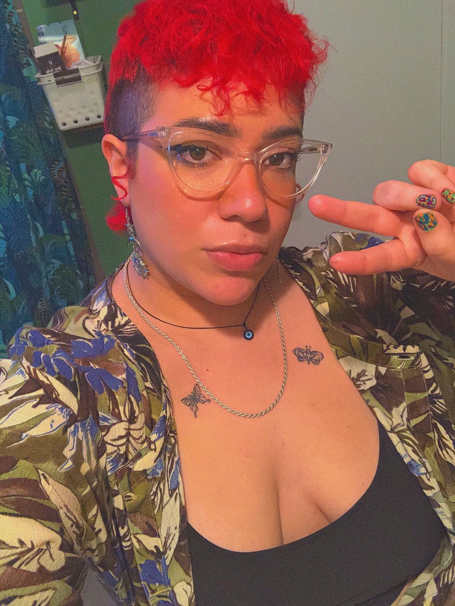 br0nb0n's tweet photo. my fave selfies from the last couple months ❤️ 
anyway! *vanishes into thin air* https://t.co/7RjOhVydcg