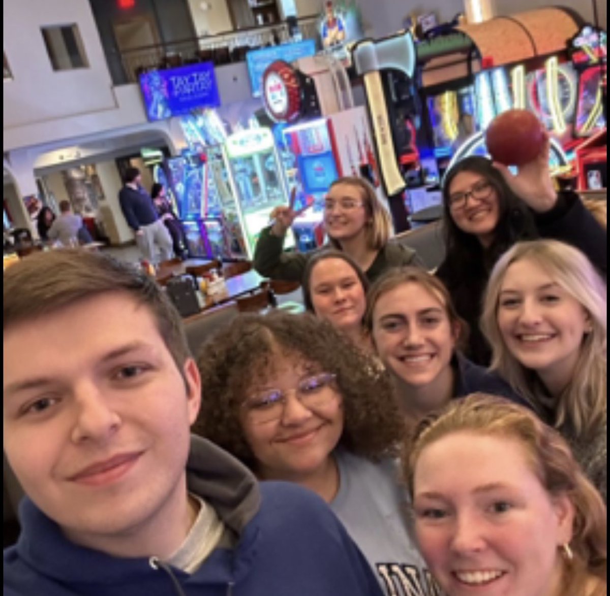 ARIAHEC's tweet photo. Tonight AHEC Scholars enjoyed a Spring Break Meeting at The Workz! So much fun! #SpringBreak https://t.co/UR5PqTswgV