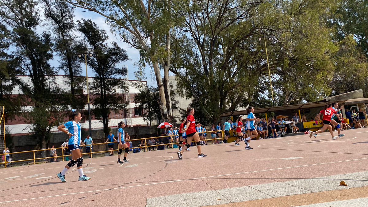 Deportes Racing tweet media