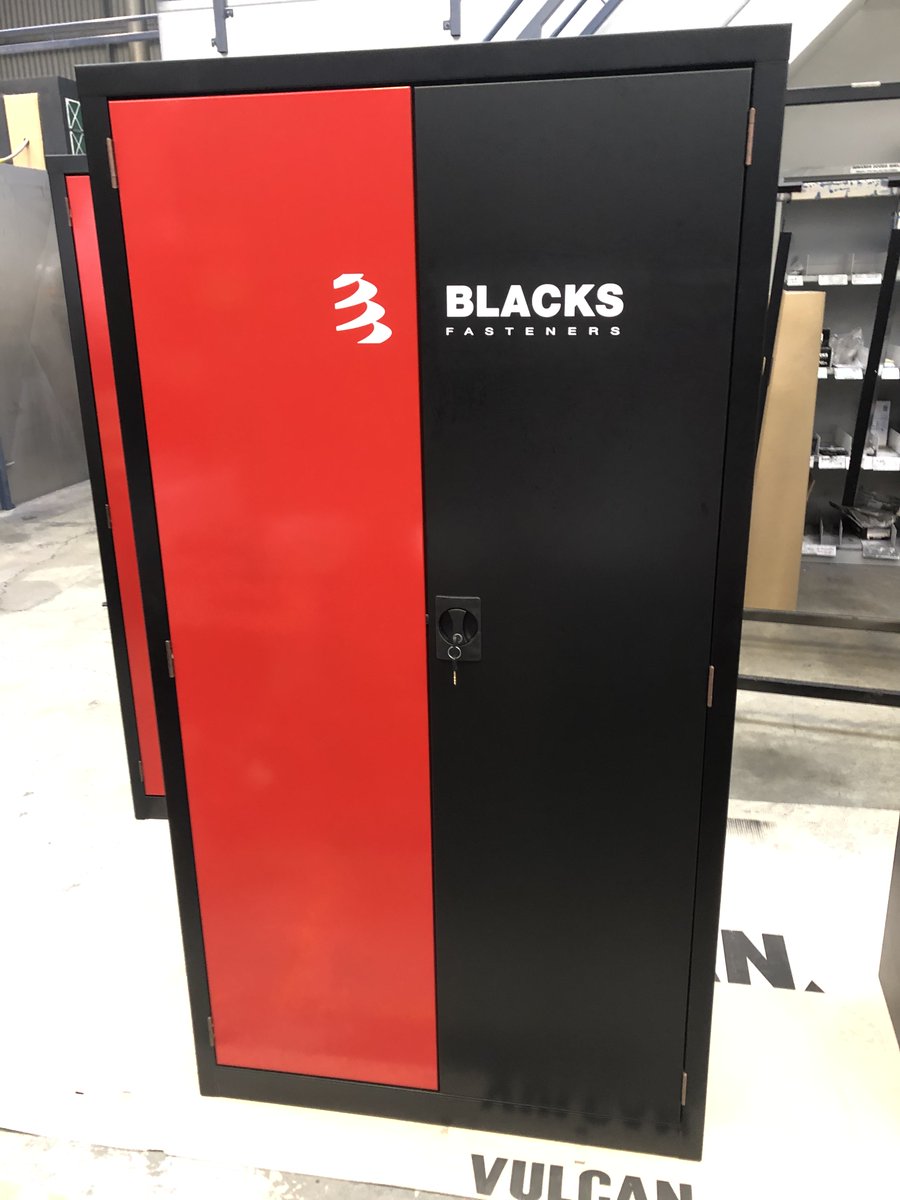 We produce vibrant steel cabinets with a wide range of design options and customization possibilities. Additionally, there are numerous powder-coat colour options available.