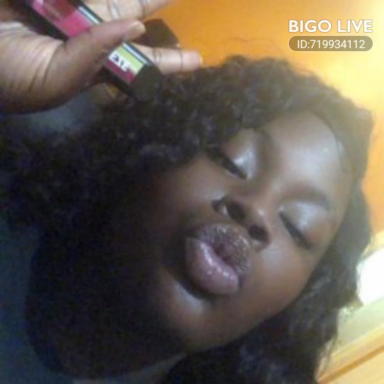 crosseyehendrix's tweet photo. Come and see BluDragon🗣🦋🔥 streaming live on #BIGOLIVE and make new friends!  https://t.co/LBh55xDIqM https://t.co/mWK8Fqllg1