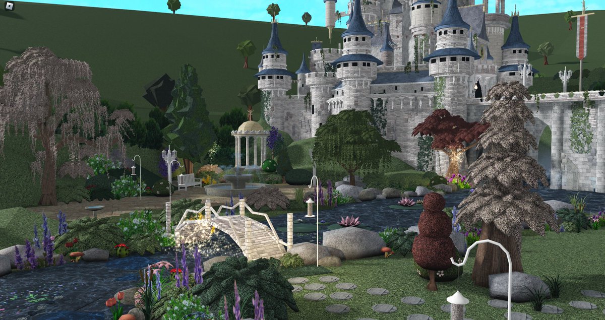 rainadoty's tweet photo. i built something :)  #bloxburg #welcometobloxburg 
@RBX_Coeptus @FroggyHopz_RBLX https://t.co/2Rxsnuf2vy