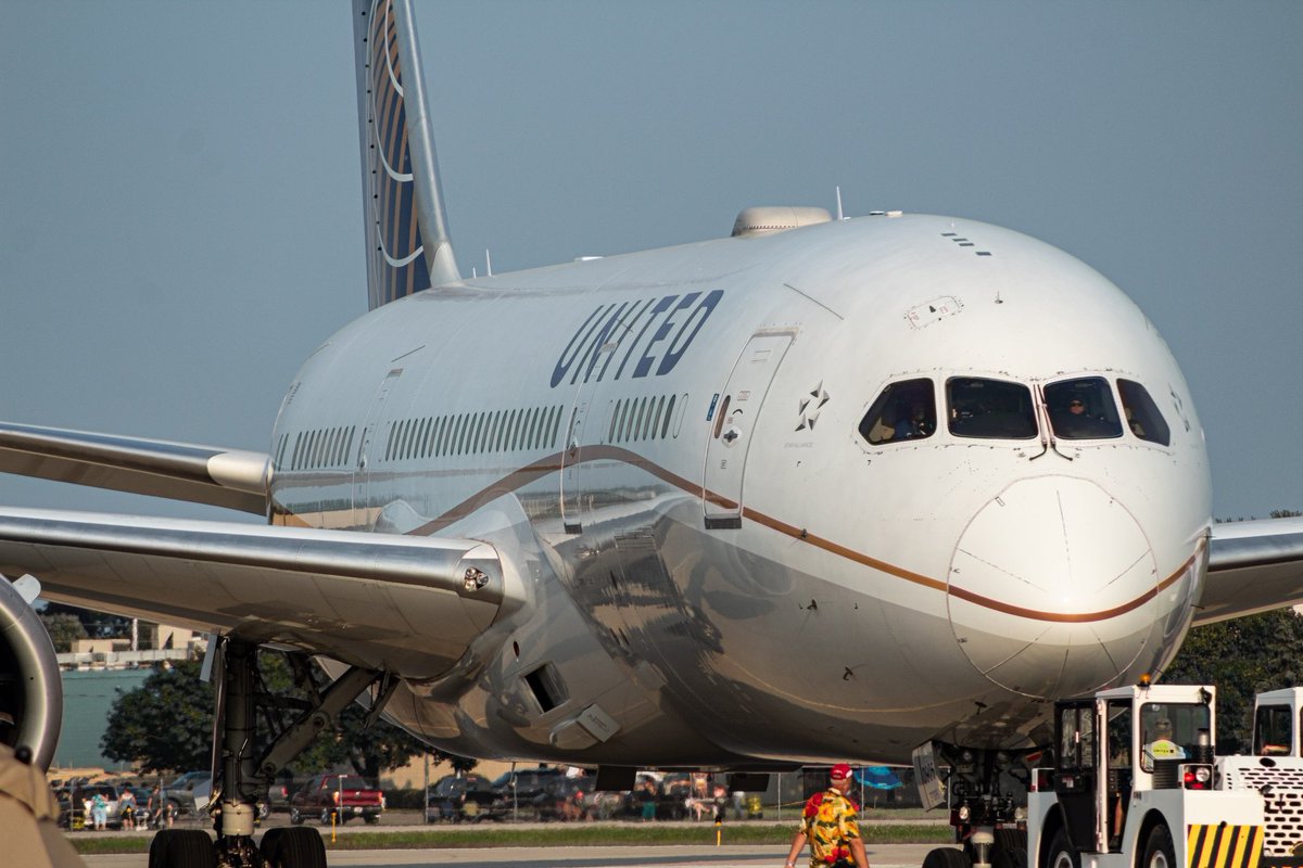 787obsession tweet media