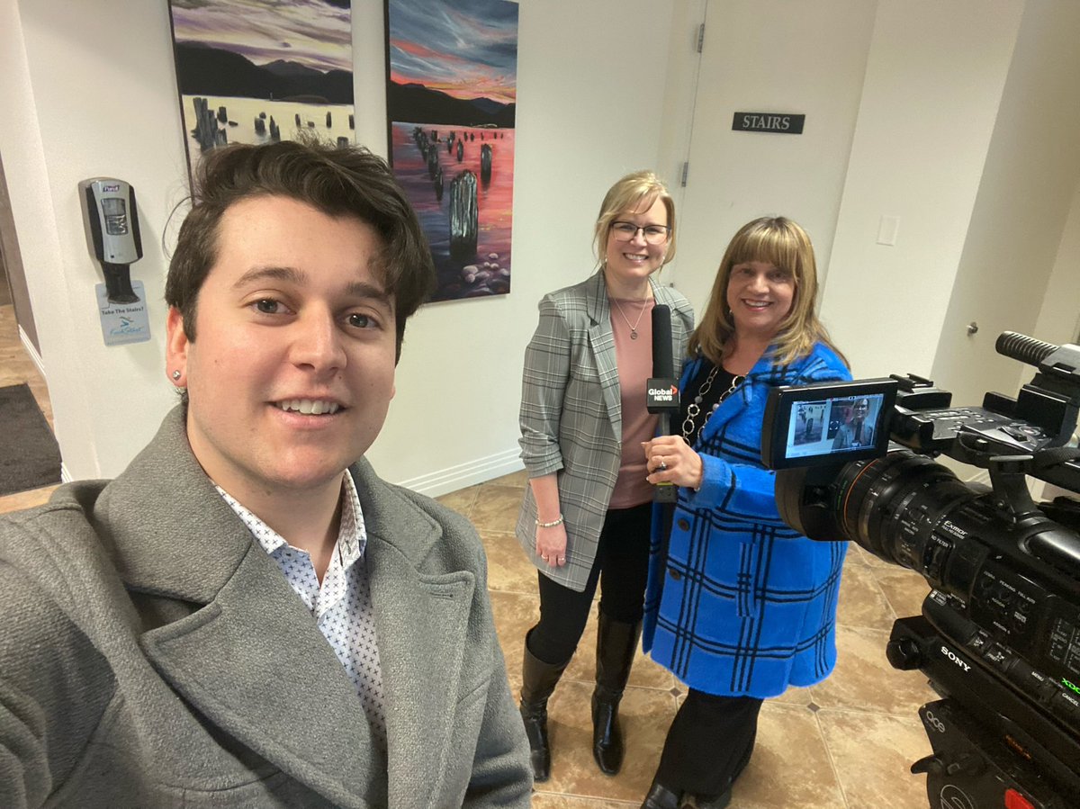 FraserCrew's tweet photo. As Vice-Chair, I support the Board Chair in any way I can. It was nice to be there for moral support when she was interviewed by Jayden Wasney from Global #CHBC!
#sd23 #sd23learns #sd23ed #bced #bcpoli #kelowna @globalokanagan
#centralokanaganpublicschools #globalchbc https://t.co/tf8PV0j8yf