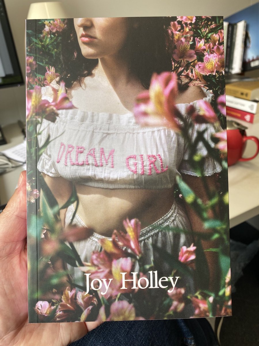 Advance copy 💖 ⁦<a href="/xjoyholleyx/">Joy Holley</a>⁩ ⁦<a href="/thwupbooks/">Te Herenga Waka University Press</a>⁩