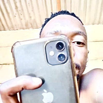 shimytee's tweet photo. #NewProfilePic https://t.co/1CHAt5F2R1