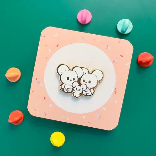 jujubetv's tweet photo. I just received a gift from M is for mommy juju #OliBaby via Throne Gifts: Maushold Pin. Thank you! https://t.co/qaS2VxMb3v #Wishlist #Throne https://t.co/rqktgKPkzD