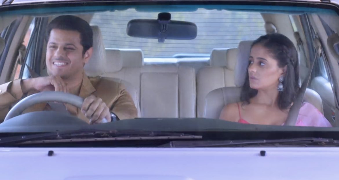 c_sothray's tweet photo. #sairat and there car drives is always treat to watch and the way virat praise him #AyeshaSingh #Neilbhutt #GhumHaiKisikeyPyaarMeiin #GhumHaiKisikeyPyaarMeiin #sairat https://t.co/qvtbWB8xhA