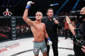 UFCSIMUDATENEWS's tweet photo. @MMA__Sim Octagon Interview with @SabatelloStan what do you think about betting someone in the top 7 https://t.co/KcEGhTx9bp