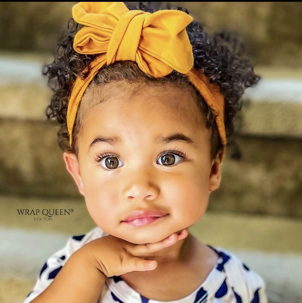 Wrapqns's tweet photo. Omg how adorable🥺 ✨Serving Sunday Cuteness✨ Baby #Wrapqns 👑 https://t.co/ZarNf6A4PA https://t.co/TFjKxz7WfU