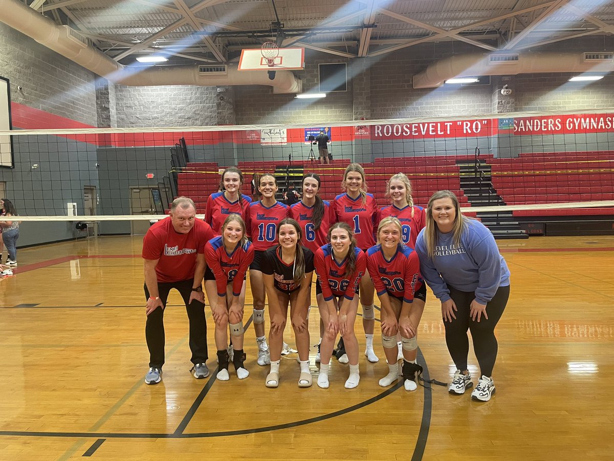 Coach Halee tweet media