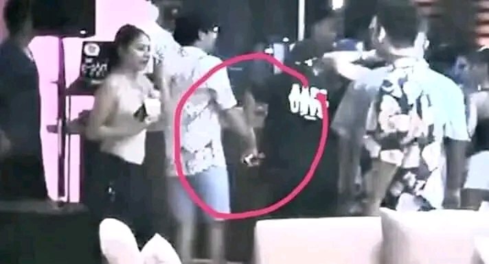 lover_drea's tweet photo. @tellemjaye Isssaaa 🐍 2019 pa lng!🤣
#NoToReidFlag
#NoToSnakeyFriends
#Bistado😂 https://t.co/rvZu32VevI