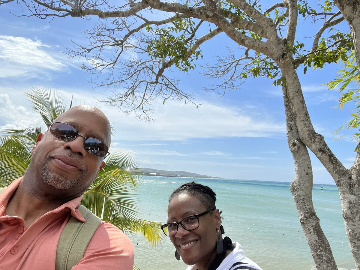 🤙🏾 Minding My Own Business🖤💛 tweet media