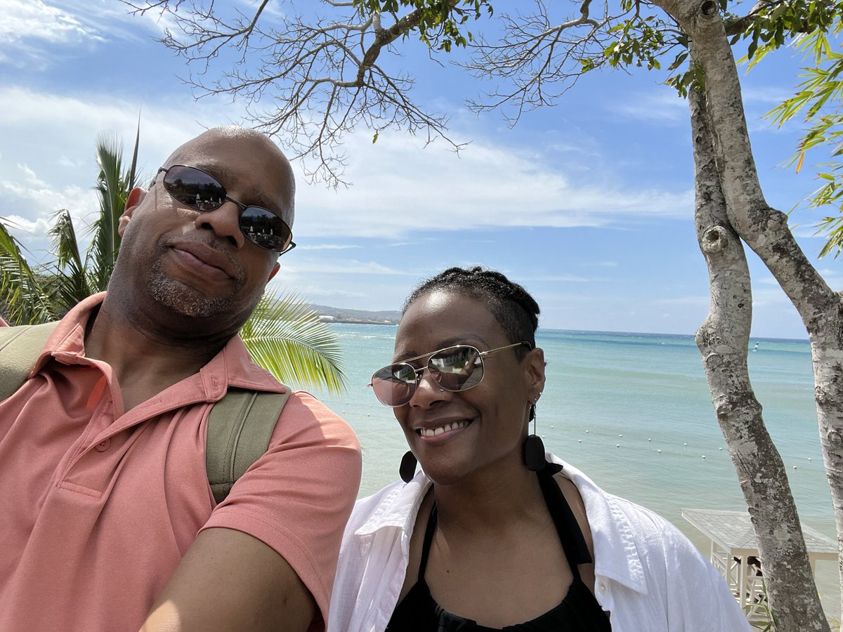 🤙🏾 Minding My Own Business🖤💛 tweet media