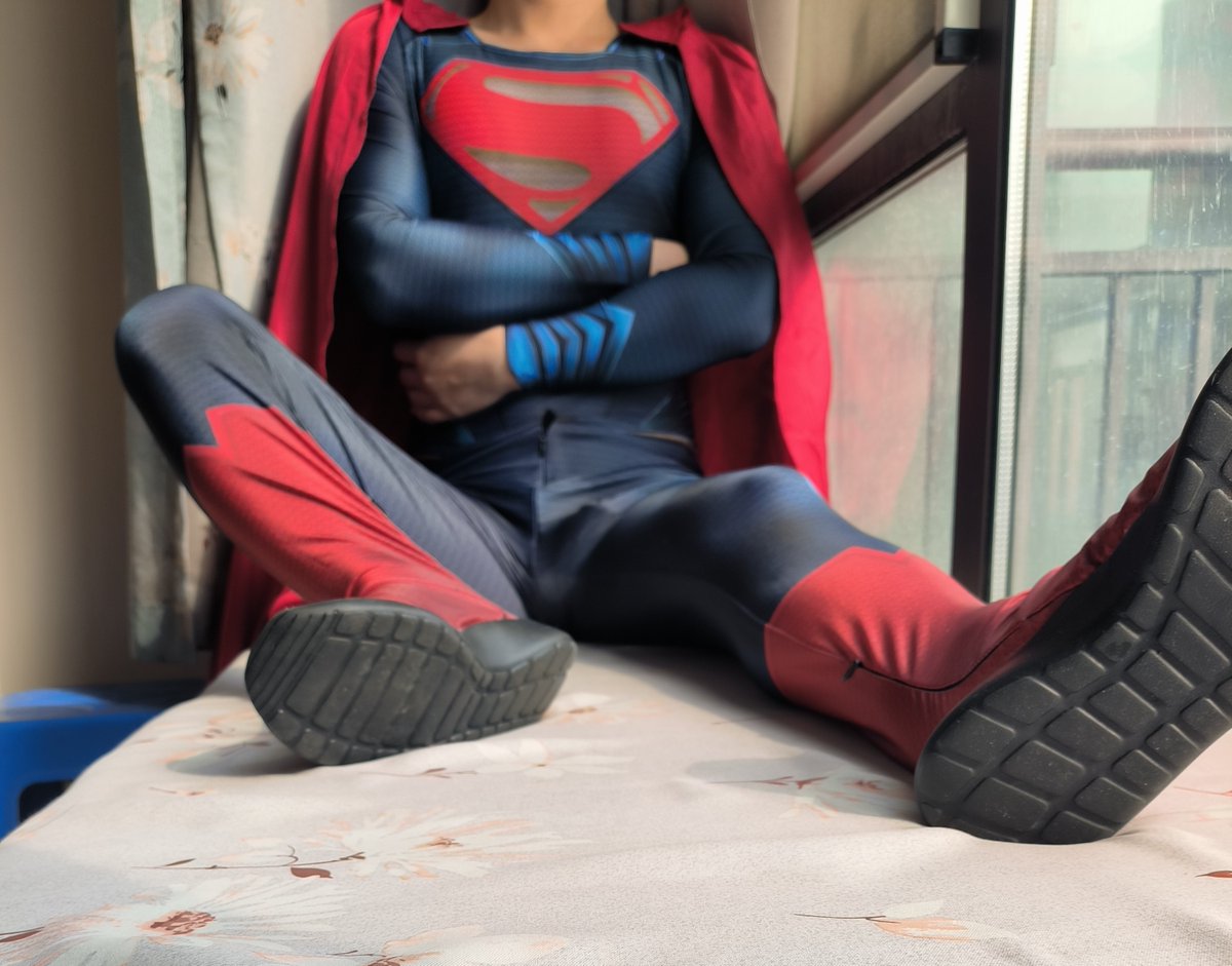 雷超人 tweet media