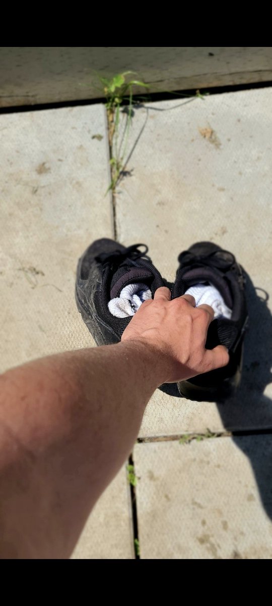 MasterTylerFeet's tweet photo. Lick that dirt off ππ
π
, been a hot sweaty day and my shoes are stinking HAHA ππ»π€’
Every spot you miss is a hard slap across the face.
#hugefeet #footjob #footfag #footmaster #masterty #boyfeet #maletoes #paypig #twinkfeet #alphamaleforslave #findommaster https://t.co/X4APMdcFUU