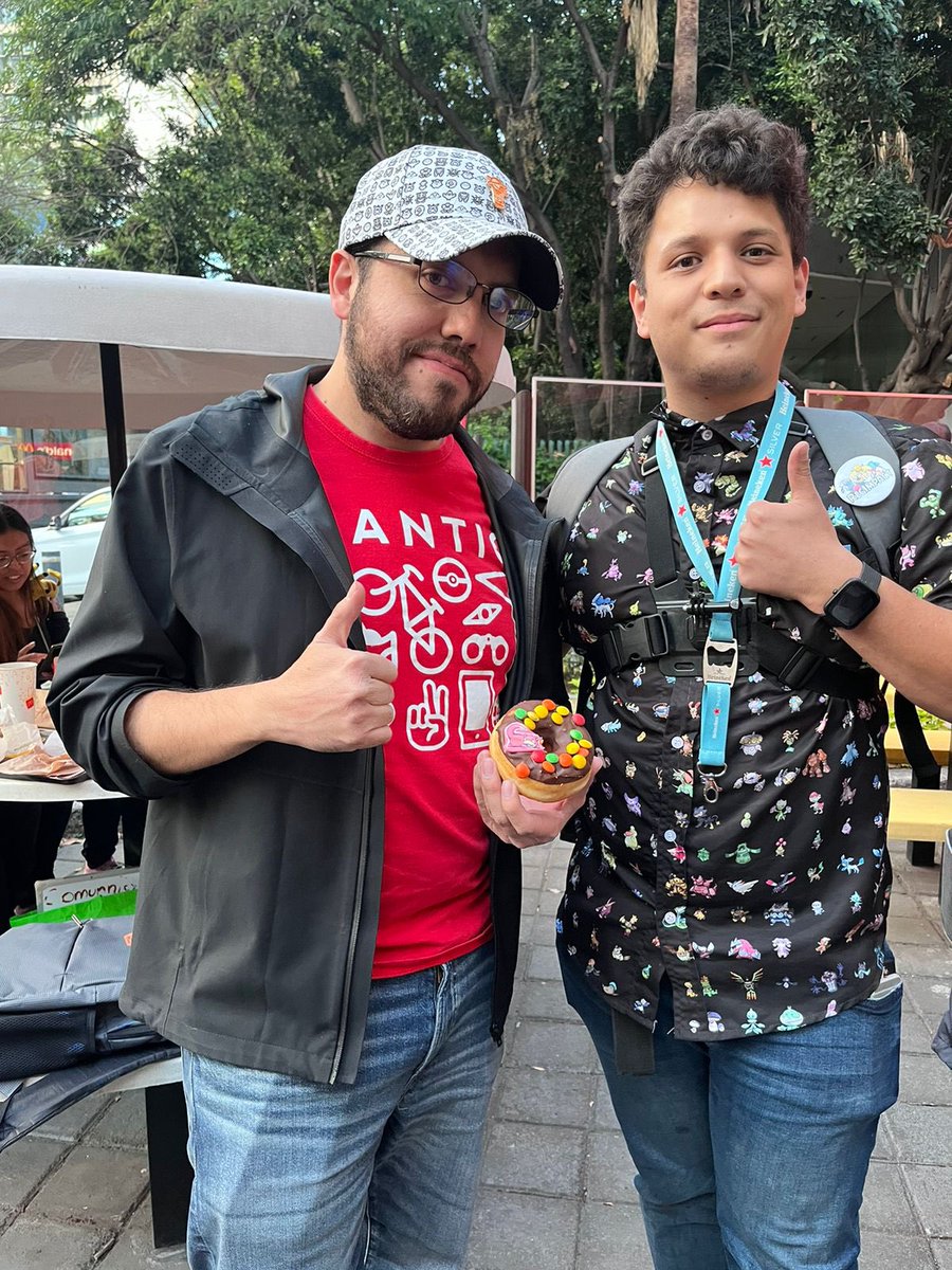 Sepia_Conch's tweet image. Ayer estuvimos en la comunidad de parque hundió junto a los de Alameda Central el cual se una buena vibra que hemanan todos juntos y juntos a los lideres de comunidad 🦎🦎🦎 #PokemonCommunityGame #PokemonGO #pokemon @Ewok_Padawan @GommunityMx @OmarChM10 @AlanMB