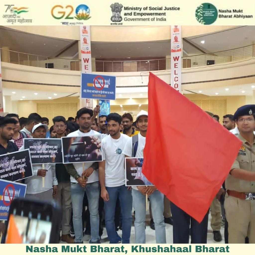 Under NMBA, an awareness and sensitisation session was held at Gautam Budhha University, followed by a signature campaign and rally which was attended by 600 students and around 40 teachers and staff of GBU. The program was coordinated by district administration, GB Nagar, U.P.