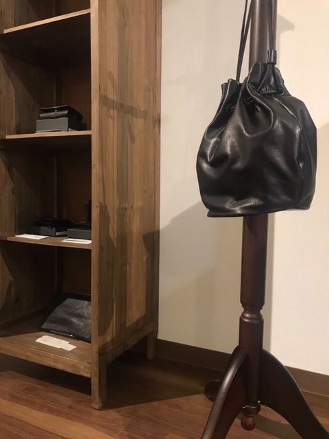 MOLTIkoriyama's tweet photo. 3F TRICE / fizz BEYONDよりお知らせです。
「Patrick stephan」の
レザーアイテムが入荷致しました。
4/1より一部アイテムの価格改定がございます。
この機会に是非お買い求め下さいませ。
#patrickstephan
#パトリックステファン
#selectshop
#セレクトショップ
#郡山駅前
#molti
#モルティ郡山 https://t.co/ijt3JFX4nd
