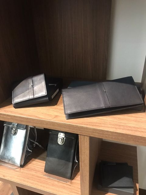 MOLTIkoriyama's tweet photo. 3F TRICE / fizz BEYONDよりお知らせです。
「Patrick stephan」の
レザーアイテムが入荷致しました。
4/1より一部アイテムの価格改定がございます。
この機会に是非お買い求め下さいませ。
#patrickstephan
#パトリックステファン
#selectshop
#セレクトショップ
#郡山駅前
#molti
#モルティ郡山 https://t.co/ijt3JFX4nd