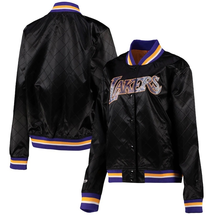 NBAStoreJapan's tweet photo. #MichellandNess アイテム販売中!
レジェンドユニフォームやNBAチャンピオンキャップも🤠
ストアはこちら⏩https://t.co/jmyVJZbOGF
#NBA #NBAStoreJP https://t.co/alg080j79Q