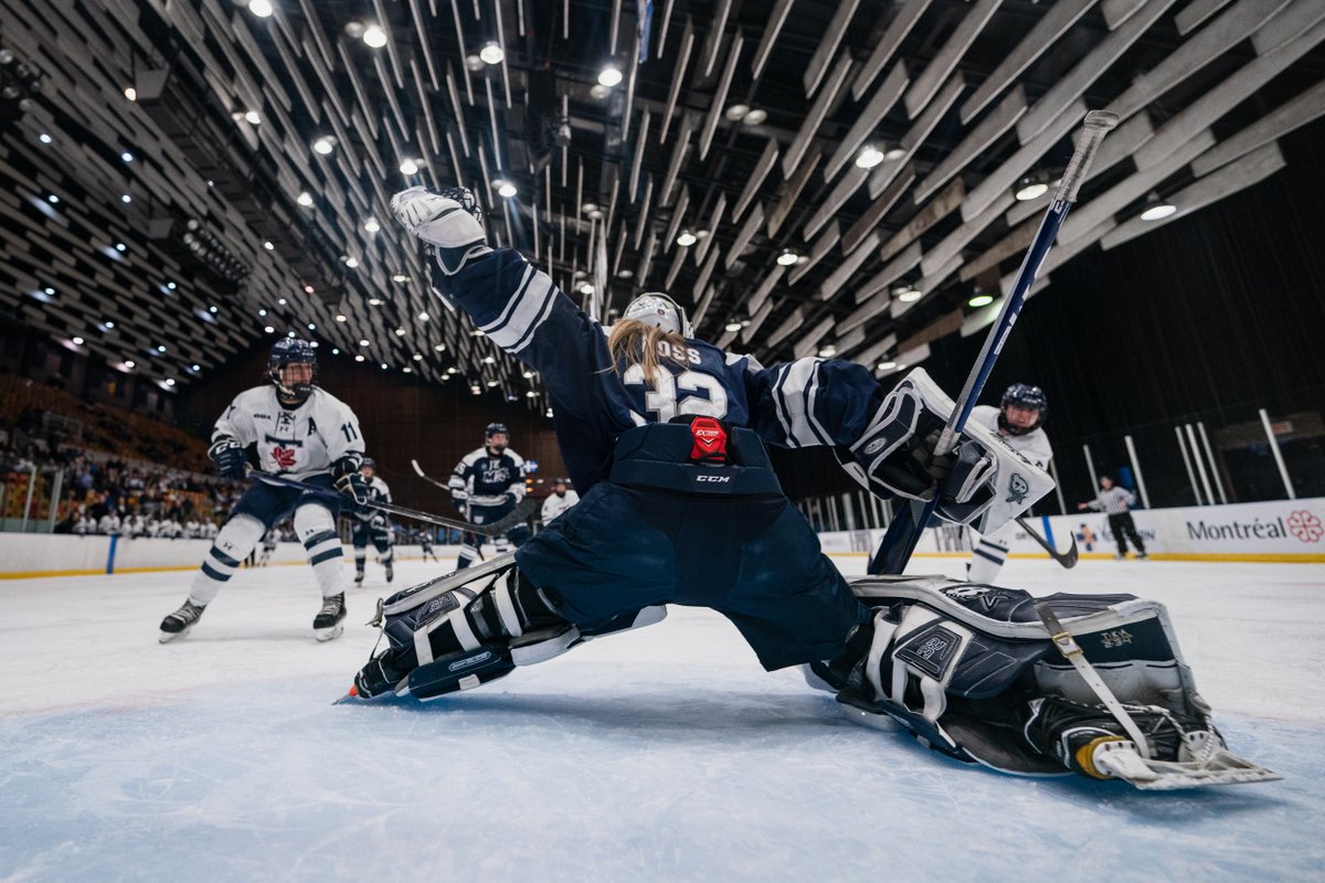 MVP 😤

🏆Congratulations to Kaitlyn Ross of <a href="/MRUCougars/">Mount Royal Cougars</a> on being named Championship MVP!

🏆 Kaitlyn Ross des <a href="/mruwhockey/">MRU Women's Hockey</a> est la joueur par excellence du tournoi!