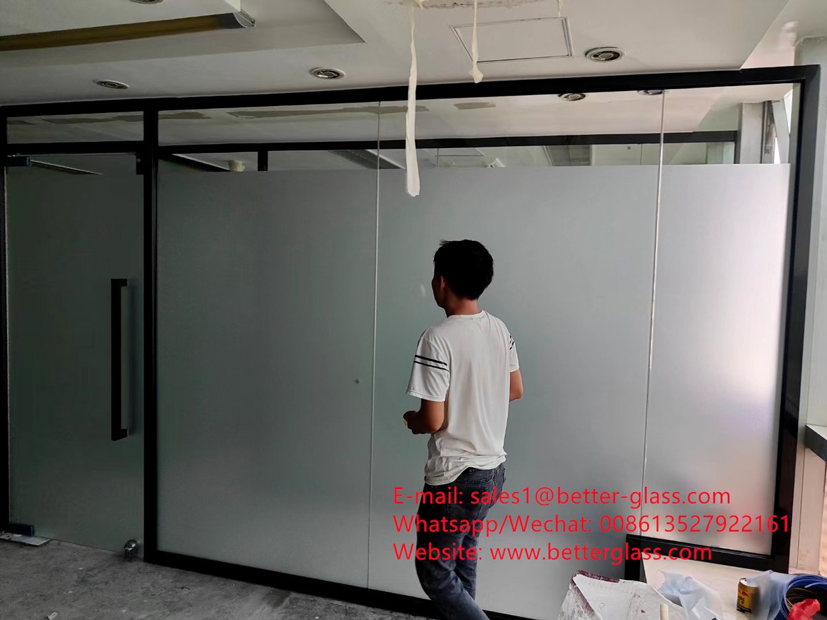 Frosted glass with good privacy protection from BTG glass industry.#btgglass #glassfactory #chinamanufacturer  #glassprocessing #frostedglass #glassfrosting #glassshower #glassbalustrade #glasspartition #glassdecorative  #vidrioesmerilado

Whatsapp/Wechat: 008613527922161