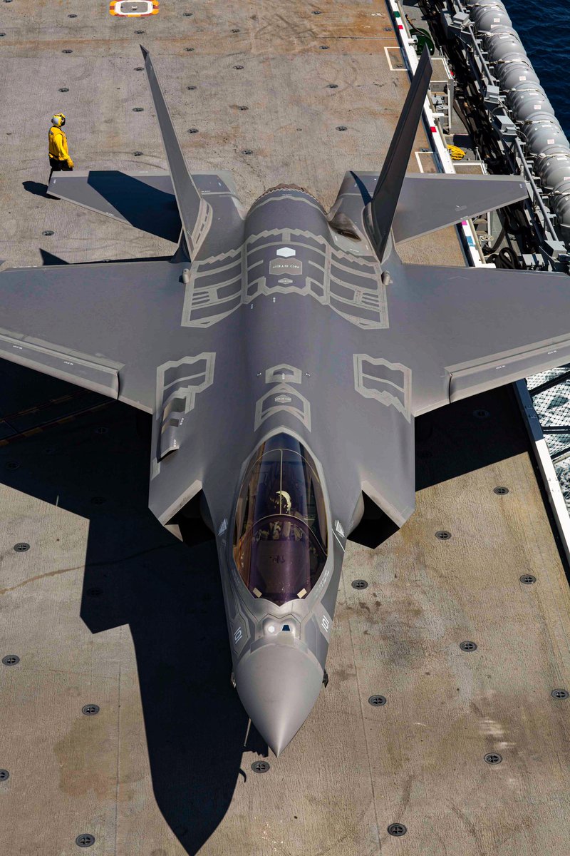 An F-35C Sea Lightning attached to the Grim Reapers on the USS Abraham Lincoln. (MCSN Shane Bryan)