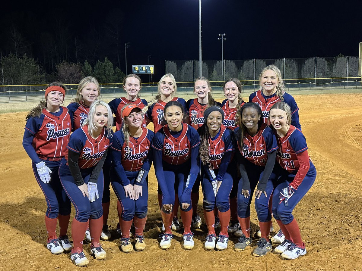 USA Sluggers Elite 8 - Series 2 bracket #3 Champions! These girls battled the frigid cold all day and into the night to come out on top against great competition! So proud of their effort and determination. Great team win! <a href="/Los_Stuff/">Carlos Arias</a> <a href="/ExtraInningSB/">EXTRA INNING SOFTBALL</a> <a href="/LegacyLegendsS1/">Legacy & Legends Softball</a> <a href="/USASoftball/">USA Softball</a>