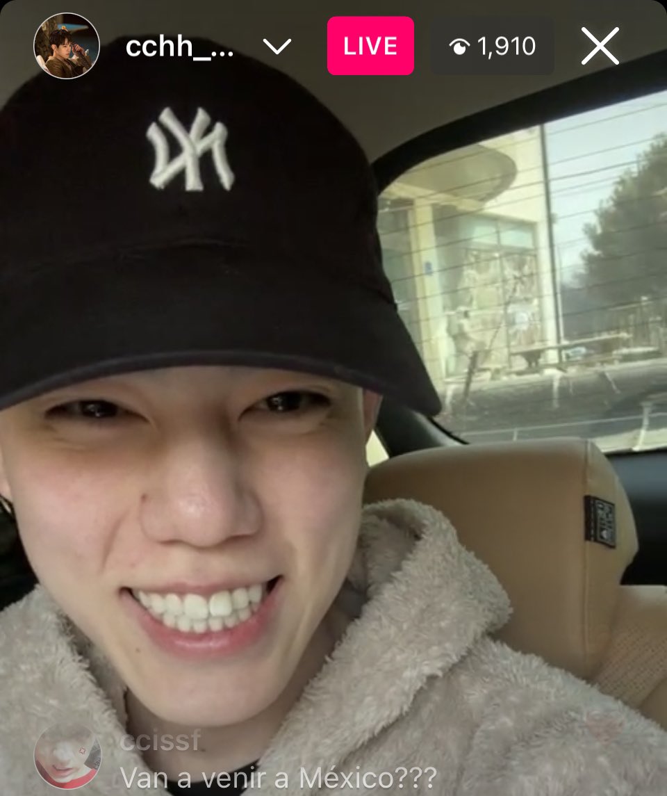 NFLYING_Arab's tweet photo. 230320||
هون يقوم ببث عبر الانستقرام ليودع الانفيا قبل التحاقه بالخدمة العسكرية. https://t.co/SqtOCAtESA