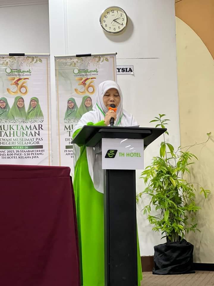 twitDMPA's tweet photo. Dewan Muslimat PAS Kawasan Ampang telah menghadiri Mesyuarat Agung Tahunan Dewan Muslimat PAS Negeri Selangor di Hotel Tabung Haji, Kelana Jaya. 

Jumpa semula di Muktamar PAS Pusat di Kelantan ya semua! 

#MuslimatPASAmpang
#IslamTerasPerpaduanUmmah https://t.co/KBnJ2EmbFs