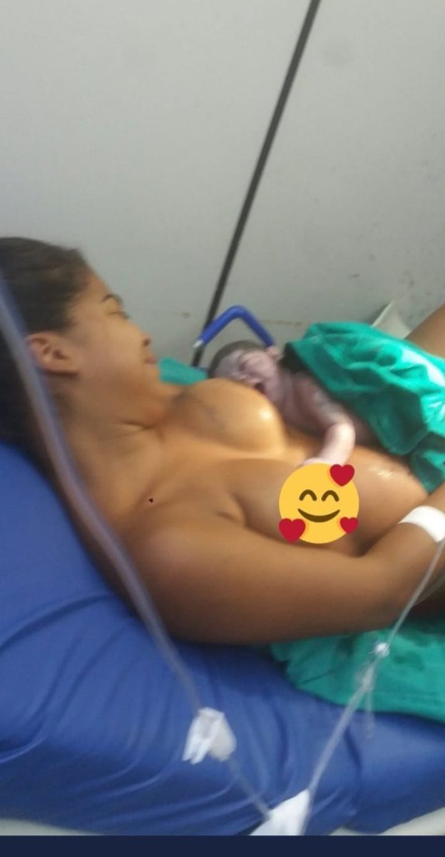 Você já partiu para seu novo mundo há três anos e eu continuo com o mesmo aperto e dor no coração igual ao primeiro dia. O tempo não resolve tudo, mas sim, ajuda a aceitar os desafios e a não culpar o que não tem culpa. Descanse em paz. Eu nunca vou esquecer você😭😭😭😭😭😭🤬🤬
