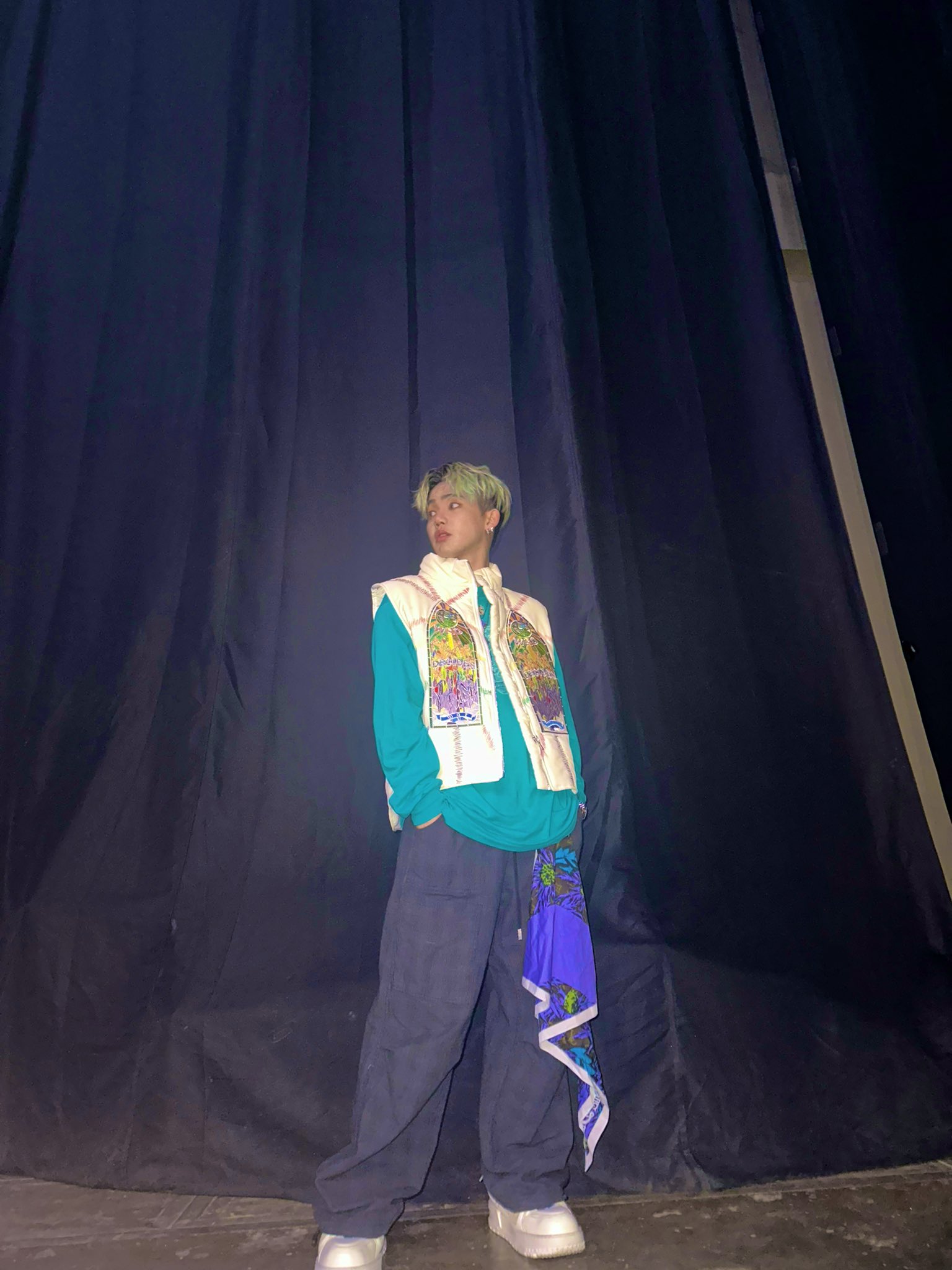 FroiqtdacAAwJCu?format=jpg&name=large