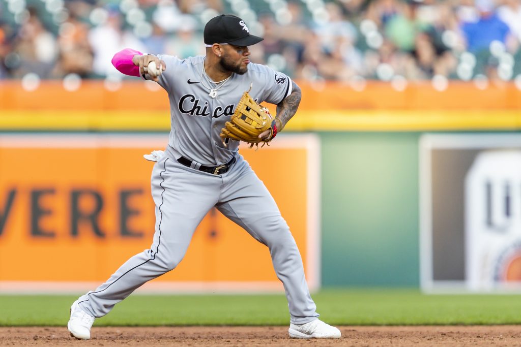 MLB Trade Rumors on X: Yoan Moncada, Nolan Arenado Leave WBC Game Due To  Injuries   / X