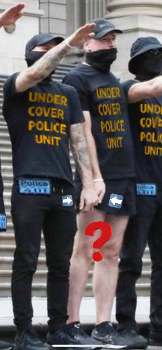 isaac970223's tweet photo. @lane_byron Don’t know about undercover police but definitely undercover something here. 🧐

🙈🙉🙊 https://t.co/iBhlAI7tkF