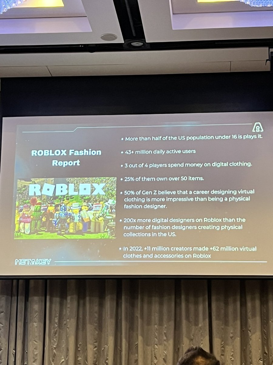 MirrorPlanetEn's tweet photo. Awesome event to see Entrepreneurs Cooperates are entering web3. #cx3conference @mooning @animocabrands @themetakey @Reddit https://t.co/D4pOnVjp1B