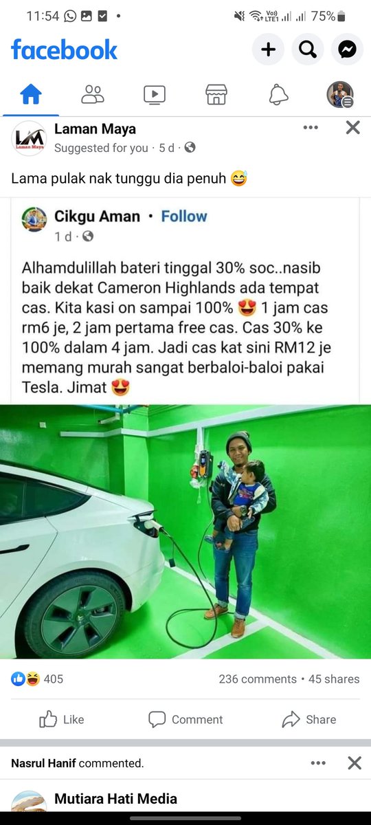 ZAzraie12's tweet photo. Just imagine pakai kereta Tesla nak charge sekali lupa tekan plug 🤣 https://t.co/bccnjwJNkL
