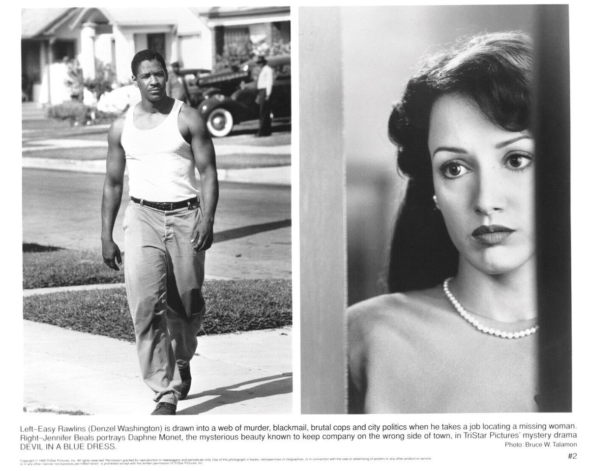 Denzel Washington and Jennifer Beals in Devil in a Blue Dress (1995) Denzel Washington and Jennifer Beals in Devil in a Blue Dress (1995)