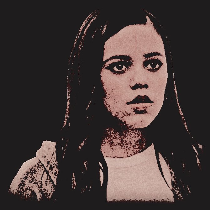 hallowedspawn's tweet image. dragonqueen.⠀

Layout made by @twilightsdove