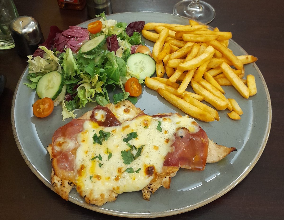 mndpnk's tweet photo. @Alejand40735354 Mis 4 platillos favoritos que comí en mi viaje a Londres, el pasado diciembre. Ojalá les sirvan 😊. https://t.co/aAL7my1KsL